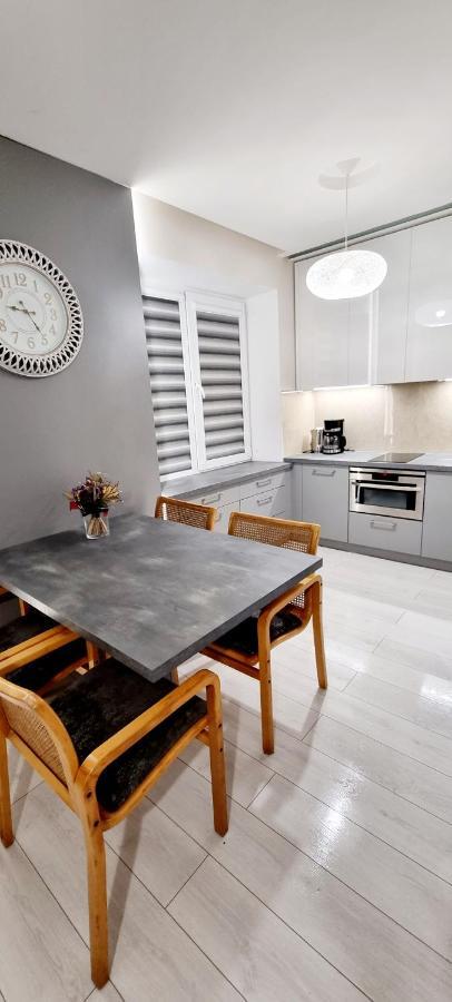 Apartamentai miesto centre Šiauliai Exterior foto